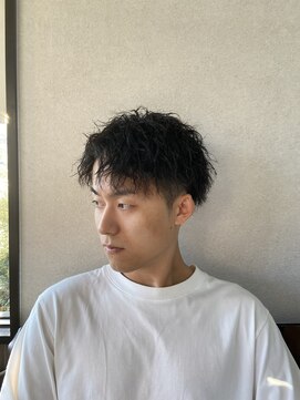 髪屋 無造作ツイストセンターパーマ