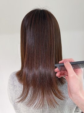 スペシウムバイアンバースデー(spacium by UNBIRTHDAY) 地毛風ストレート/髪質改善　【HIYORI】