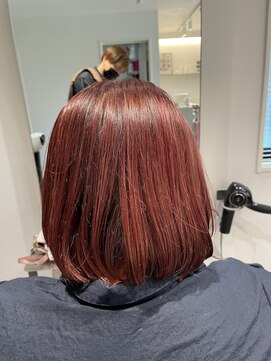 フク(FUKU) 【白髪染め使わない】ピンクボブの白髪ケア