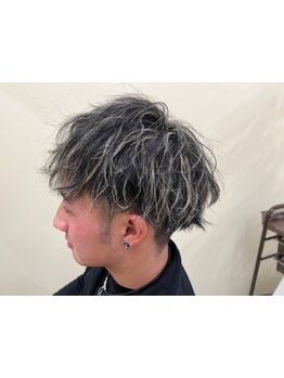 【なかもず/メンズ専門サロン】髪質を見極めた施術で、あなたの魅力を引き出すパーマスタイルを提案します!