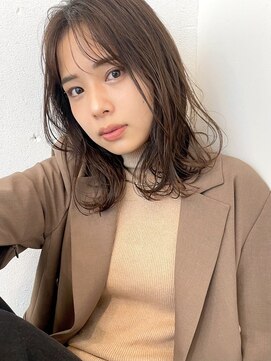 キコ 天神大名西通り店(kico) kico☆カーキベージュ×ミディアムパーマ×くびれ