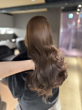 ペレ 渋谷(PELE) ホワイトグレージュ/デジタルパーマ/チェリーブラウン/渋谷