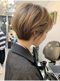 【骨格補正×ニュアンスベージュ】後頭部ふんわりショート