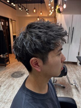 リリー(Lily) ピンパーマ