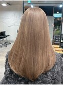 ミルクティーベージュ