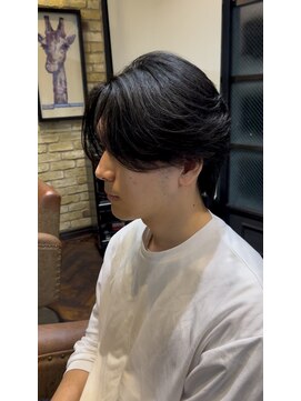 モナン 新宿(Monan) 毛流れセンターパート