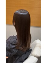 ビーアップヘアー(be:up hair)&nbsp;艶ブラウンとまとまりのあるストレートヘア