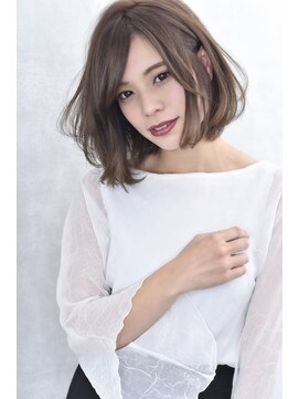 オウル(Owll) 大人女性の無造作カールボブディ☆デザインカラー