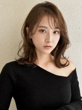 ブゾン(buZon) 【buZon ブゾン】外ハネミディ☆ニュアンスカール