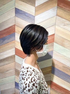 ヘアートゥリース(hair trees) コンパクトショートヘア