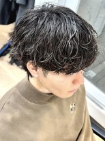 ウェイビーエフティフィフス 横浜西口(WAVEY ft.fifth)&nbsp;波巻きパーマツイストスパイラルパーマツイストパーマ横浜西口