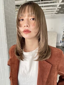 ゲーム バイ アランスミシー 横浜(GAME by Alan Smithee) ミルクティーベージュ/ダブルカラー/ケアブリーチ/髪質改善/横浜