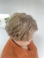 ルネシミズ(Rune shimizu) トリプルカラーでハイトーンベージュ×ハンサムショート