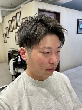 グレイスフルバーバーロンドン 大宮店(Graceful Barber London) 【30代 男性】ロンドンツーブロアップバング（大宮/バーバー）