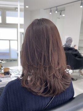 ノーム(NORME) 【新城】透明感カラー/レイヤーカット