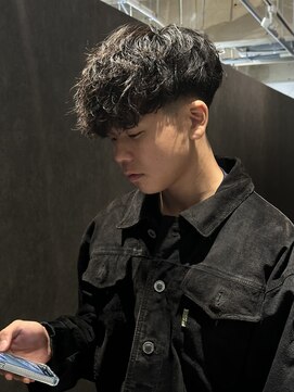 カウンター(COUNTER) メンズマッシュ/スペインカールパーマ 【初回 ¥12500円】