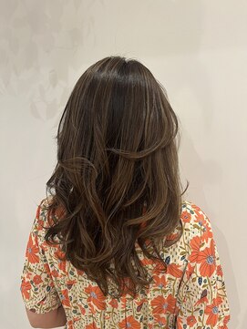 プルースラウンジ(Plus Lounge) 美髪レイヤー顔周りレイヤーくびれレイヤー30代40代50代