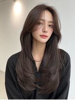 エレノア トーキョー 恵比寿(ELEANOAH TOKYO)&nbsp;レイヤーカット　前髪　顔周りカット　ピンクベージュ