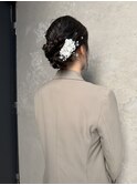 【お呼ばれヘアアレンジ】低めシニヨンリボンカチモリ結婚式ヘア