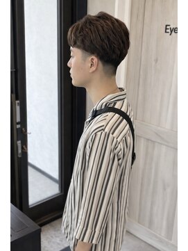 フィガロ バイ テイラー(FIGARO by Taylor) 【好感度◎】清潔感×こなれ感。ツーブロックマッシュ