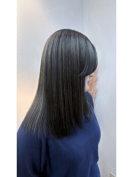 ヘアーデザイン アブー(hair design A BOO)の写真/【髪質改善】《コスメクリーム》でクセを整えながら艶のある仕上がりに！うねりも自然なストレートヘアへ♪