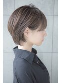 ショートボブx透明感カラー