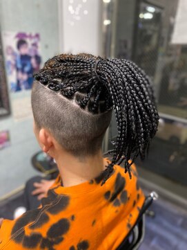 ミミック (mimic) 【派手髪】black blaze【特殊ヘア】