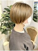 2024秋冬流行ハイトーンショートボブインナーカラー梅ヶ丘美容室