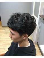 クロデザイン(KURO DESIGN)&nbsp;柔らかニュワンスメンズパーマ