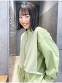 外ハネミディ_アースカラーくびれヘアツートンカラー_29124