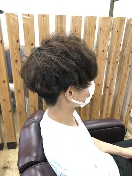 エイトクラージュ(eight courage) ツイストパーマ