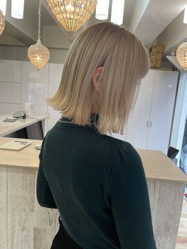 タオ 河原町(Tao) ボブとハイトーン