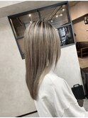 バレイヤージュ、ハイライト、レイヤーロング、グレーベージュ