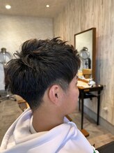 エヌアンドエー 杉戸高野台店(N&A) メンズカット 爽やか黒髪ショート ソフトモヒカンアップバング