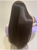 トリートメントストレート　黒髪ロング