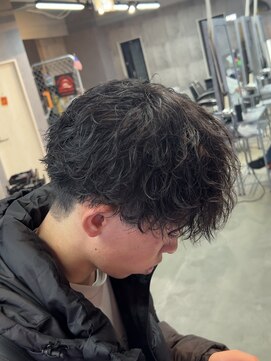 メイン(MENIN) 【Insta@hi_de0205】波巻きパーマスタイル[相模大野/町田/眉毛]