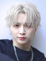 オーシャントーキョー 渋谷神南(OCEAN TOKYO) ホワイトカラーメンズセンターパート韓国ショート