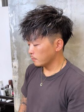 メンズサロン キング 梅田店(Men’s salon K!ng) 波巻きツイストスパイラルパーマ/フェザーパーマ/眉毛/メンズ