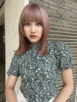 ピンクベージュくびれミディアム