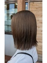 パレッツ Palet's LADY'S & MEN'S HAIR 切りっぱなしボブ エクリュベージュカラー