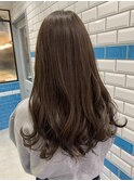 アッシュグレージュカラー×ロングヘアー　新宿