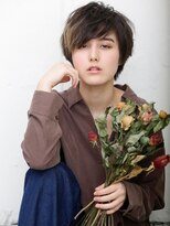 アトリエパーランプ(Atelier par LAMPE)&nbsp;ポイントカラーアシンメトリー斜めバングショートウルフa2