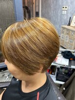 イズムファクトリーヘア(ism factory hair) グラテーション絞りカット