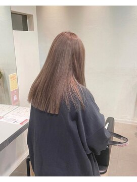 ブレス 芦屋店(brace) スタッフカラー