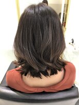 六本木美容室 白金店 大人艶髪外はねボブ