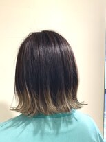 アズール 草加(azule) 30代,40代,50代 大人女性 ナチュラルベージュ 裾カラー