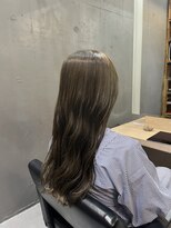 パム 恵比寿(PAM.)&nbsp;スモーキーオリーブ × ゆる巻きロング