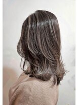 ツムグ 代官山 中目黒(TUMUGU)&nbsp;ハッシュカットフルバングレッドブラウン白髪ぼかし