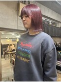 赤髪ボブ