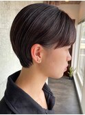 ショートヘアー ブラウンカラー 前髪カット 顔まわり 韓国風
